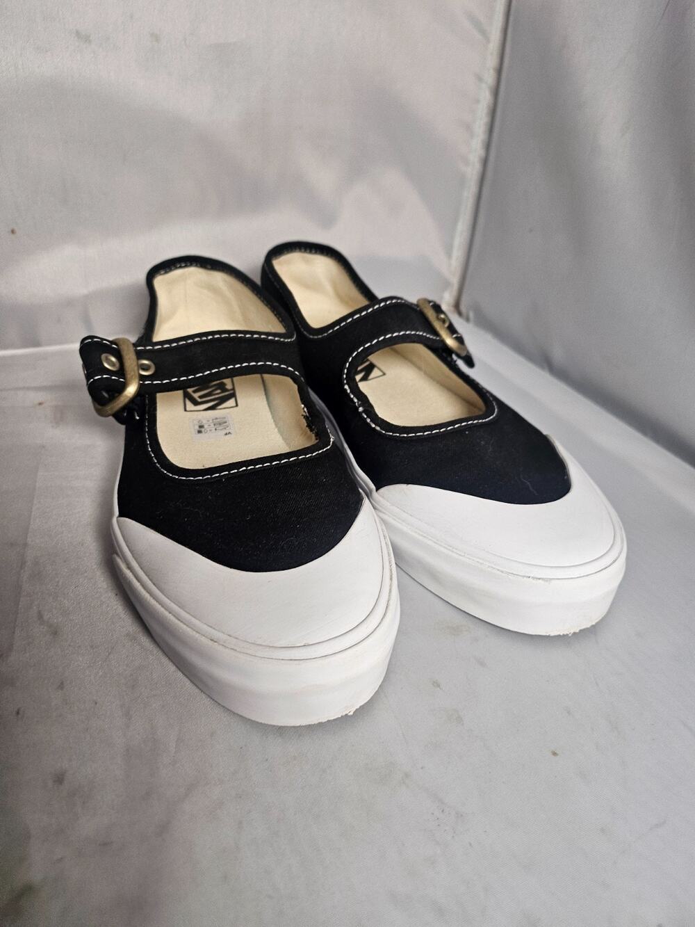 Vans Style 93 Mary Jane Women Size 6 Black White Canvas Buckle Shoes